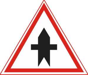 The small road crosses the main road